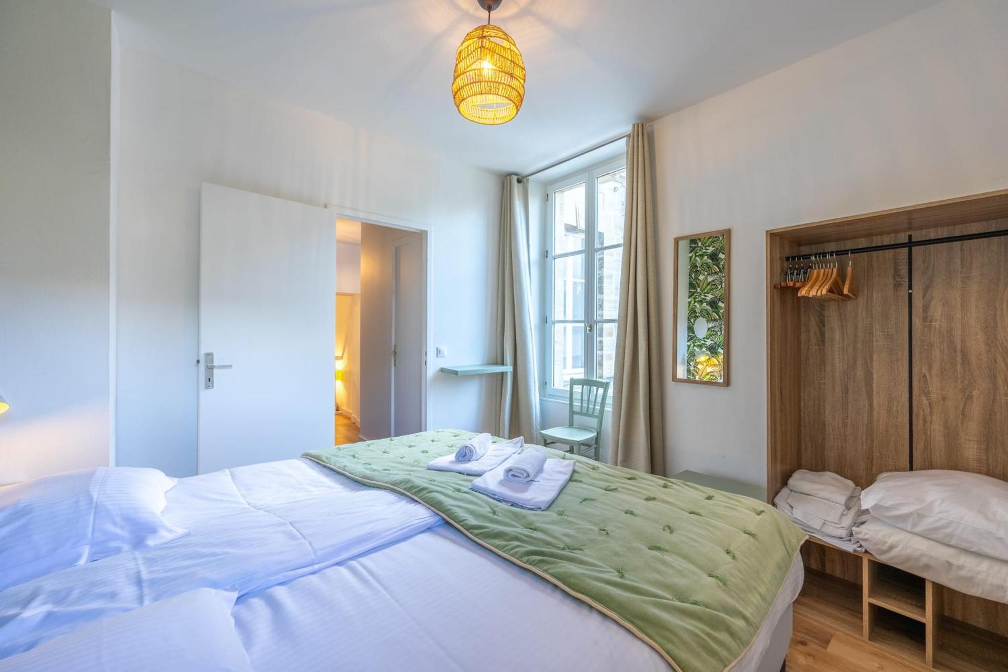 Le Petit Clos Apartment Bayeux Exterior photo